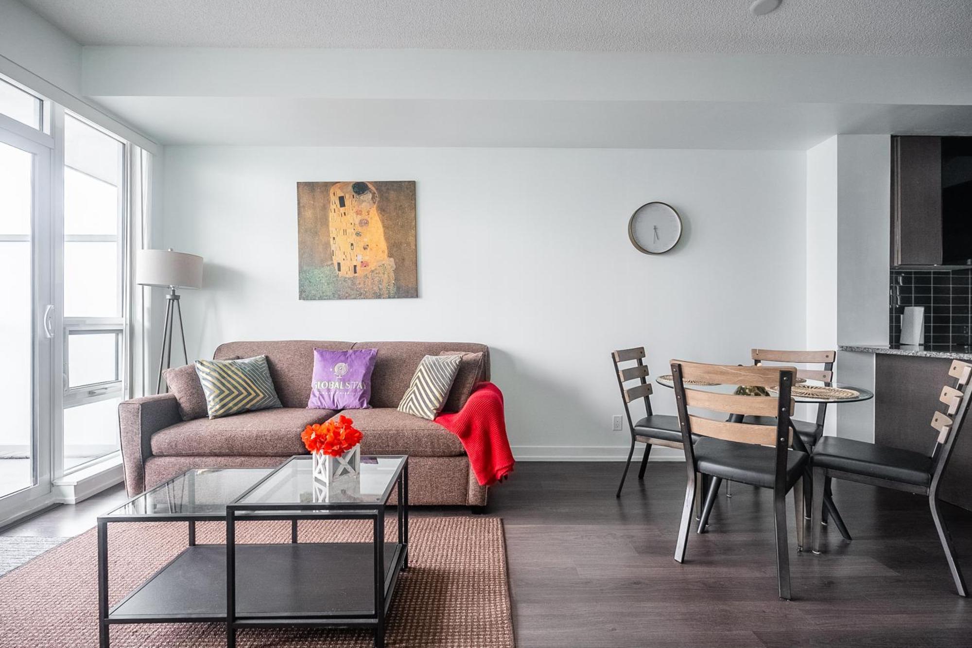 Modern Dunfield Ave Condos By Globalstay Toronto Exterior photo